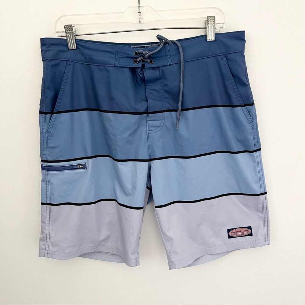 Vineyard Vines Swim Trunks Size 33